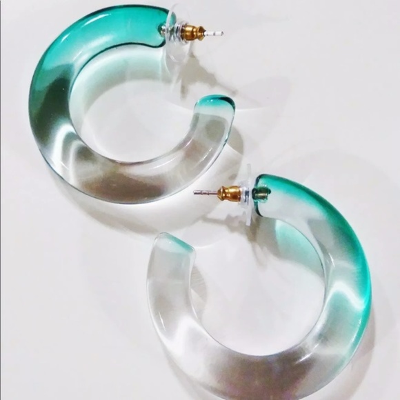 Madewell Warm Blue Grass Ombré Resin Hoops - Picture 4 of 6